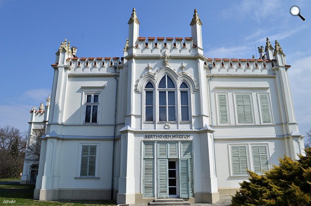 Beethoven Emlékmúzeum, Brunszvik-kastély, Martonvásár (Fotó: István 1949 / orszagalbumhu)