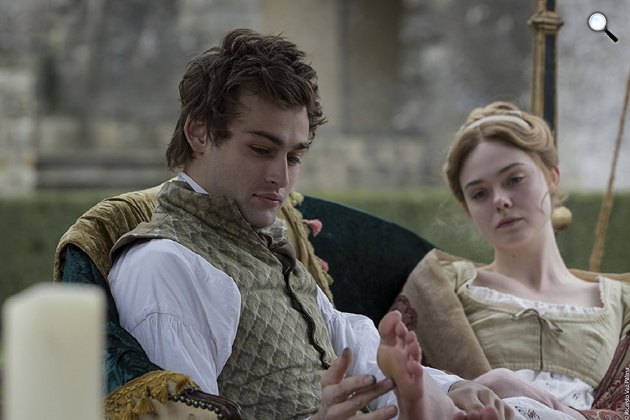 Mary Shelley – Frankenstein - Douglas Booth és Elle Fanning, 2017 (Fotó: Pannonia Entertainment)