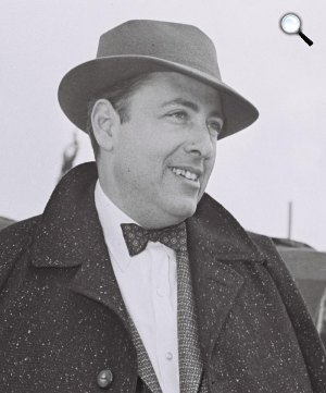 Herman Wouk (1914-1919) író Jeruzsálemben, 1955 (Fotó: Théodore Brauner)