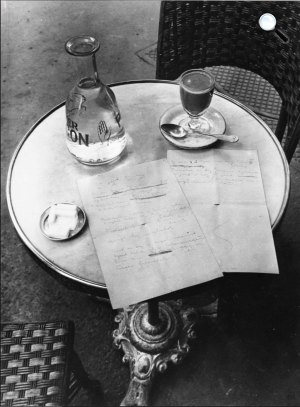  André Kertész, Párizs, 1927 (Fotó: André Kertész / Mai Manó Ház)