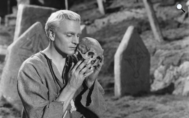 Hamlet -  Lawrence Olivier, 1948 (Fotó: listal.com)