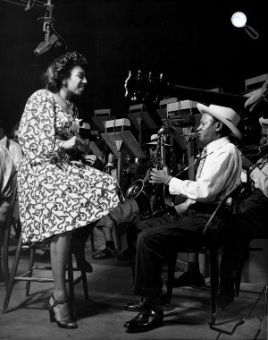 Marie Bryant jazzénekesnő és Illinois Jacquet szaxofonos, 1944 (Fotó: Gjon Mili / jazz.fm)
