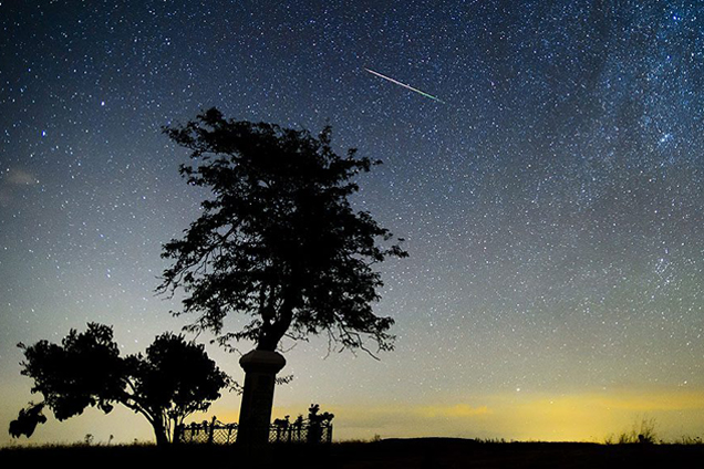 Perseidák - Meteor az égbolton, 2016 (MTI Fotó)