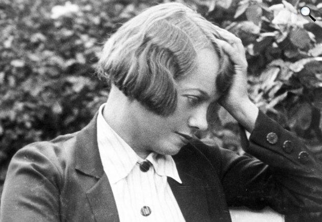 Boncza Berta, Csinszka (1894-1934) költőnő, emlékiratíró 1934 (Fotó: Fortepan/Magyar Bálint)