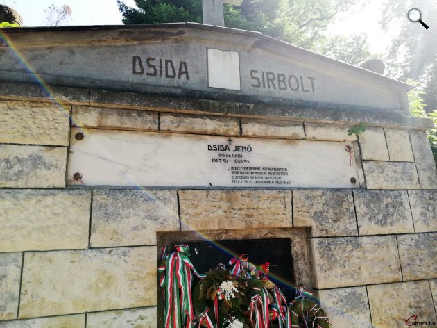 A ​házsongárdi temető - Dsida Jenő (1907–1938) költő sírhelye, Kolozsvár (Fotó: Kibelbeck Mara/cultura.hu)