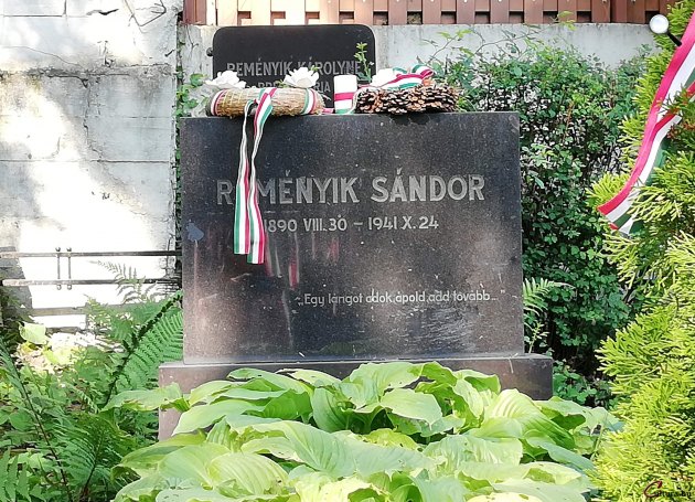 A ​házsongárdi temető - Reményik Sándor (1890–1941) költő sírhelye, Kolozsvár (Fotó: Kibelbeck Mara/cultura.hu)