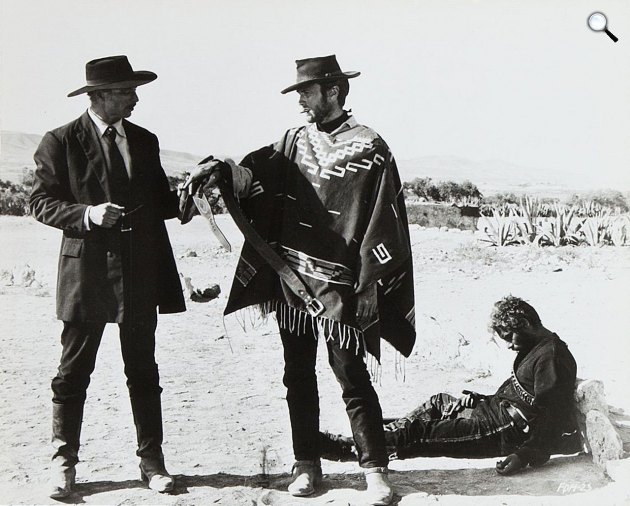 A Jó, a Rossz és a Csúf -  Lee Van Cleef (1925-1989) színész és Clint Eastwood (1930- ) Oscar-díjas színész, 1966 (Fotó: listal.com)