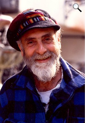 Friedensreich Hundertwasser (1928-2000) festő, grafikus, építész (Fotó: Wikimédia)