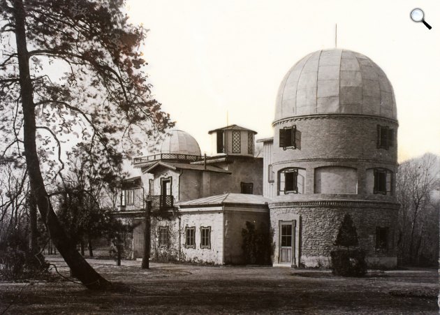 Csillagvizsgáló és Meteorológiai, Geofizikai Intézet. Konkoly-Thege Miklós alapította 1871-ben Közép-Európa első obszervatóriumaként, 1903. Szlovákia, Ógyalla (Fotó: Fortepan/Erdélyi Mór cége)