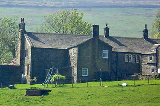 Ponden Hall - Emily Brontë Üvöltő szelek c. regényét inspiráló ház, Anglia (Fotó: brontefamily.org)