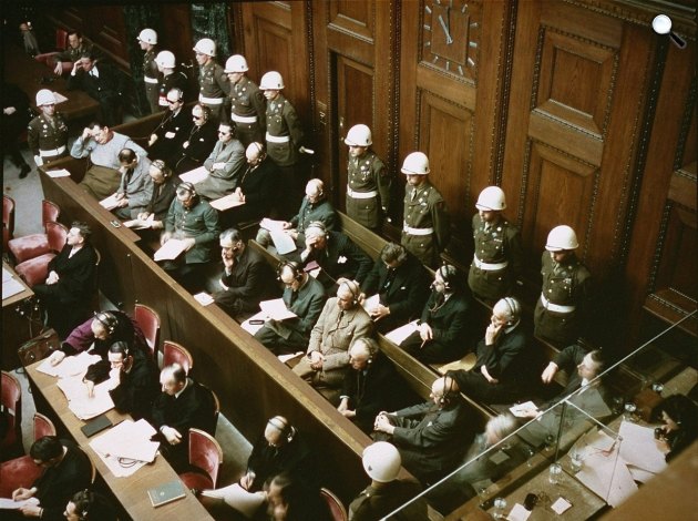 A 2. világháború befejeztével, 1945. november 20-án kezdődött az észak-bajorországi Nürnbergben a német háborús főbűnösök pere (Fotó: ww2.wwarii.com)