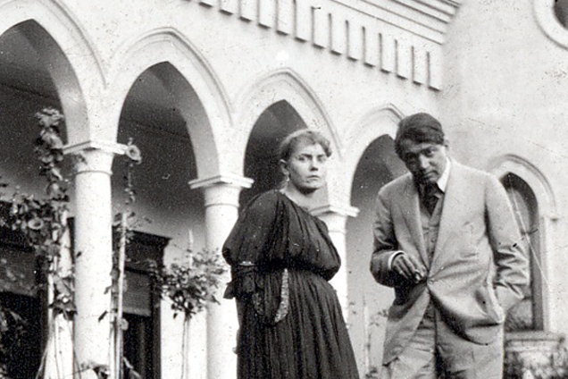 Ady Endre (1877-1919) költő, újságíró és felesége, Boncza Berta (Csinszka) (1894-1934) költő, 1915, részlet (Fotó: PIM/europeana.eu)