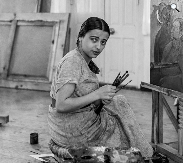 Amrita Sher-Gil (1913-1941) magyar származású indiai festőművész, Shimla, 1937 (Fotó: Wikimédia)