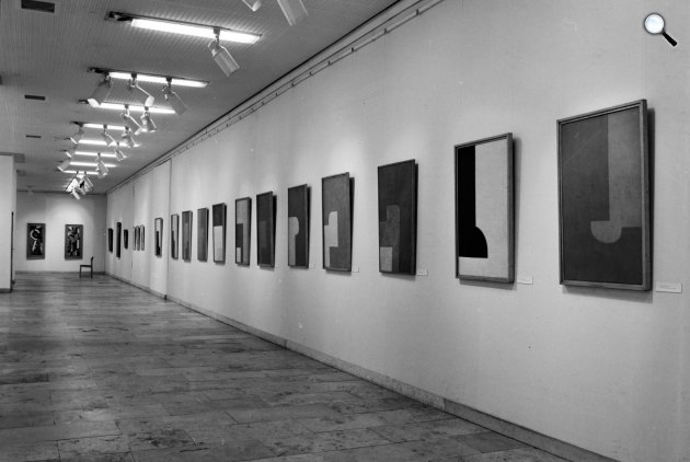 Konstruktivizmus Lengyelországban c. kiállítás a Magyar Nemzeti Galériában, 1989 (Fotó: Fortepan/MNG/Adattári Gyűjtemény)