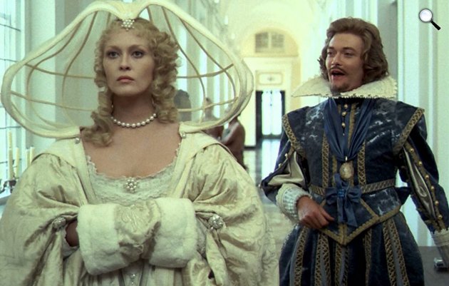 A négy testőr, avagy a Milady bosszúja - Faye Duaway és Simon Ward, 1974 (Fotó: listal.com)