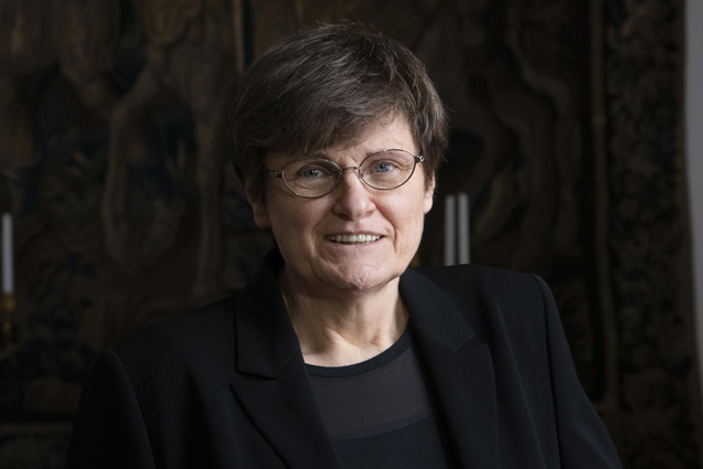 Karikó Katalin (1955-) Széchenyi-díjas magyar kutatóbiológus, biokémikus, a szintetikus mRNS alapú vakcinák technológiájának szabadalmaztatója, 2021 (Fotó: MTA/Szigeti Tamás)