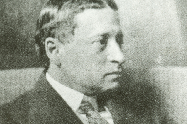 Ignotus (Veigelsberg Hugó)) (1869-1949) író, költő, a Nyugat főszerkesztője, 1908, részlet (Fotó: Székely Aladár/Déri Múzeum/europeana.eu)