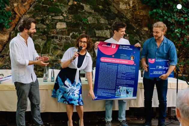 JCDecaux népszerű novellapályázatának díjátadója, 2021 (Fotó: JCDecaux)