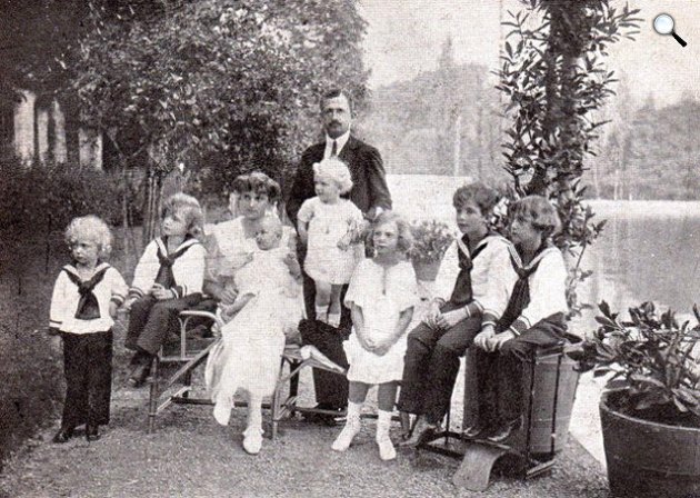 IV. Károly magyar király és családja Madeira szigetén, Funchal, 1922 (Fotó: Wikimédia)