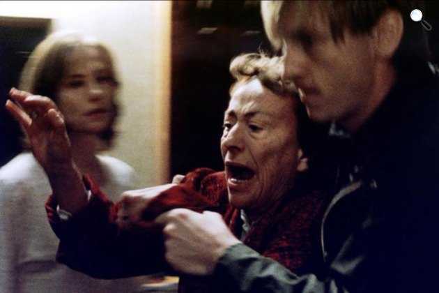 Haneke: Zongoratanárnő - Annie Girardot, Benoît Magimel és Isabelle Huppert, 2001 (Fotó: listal.com)
