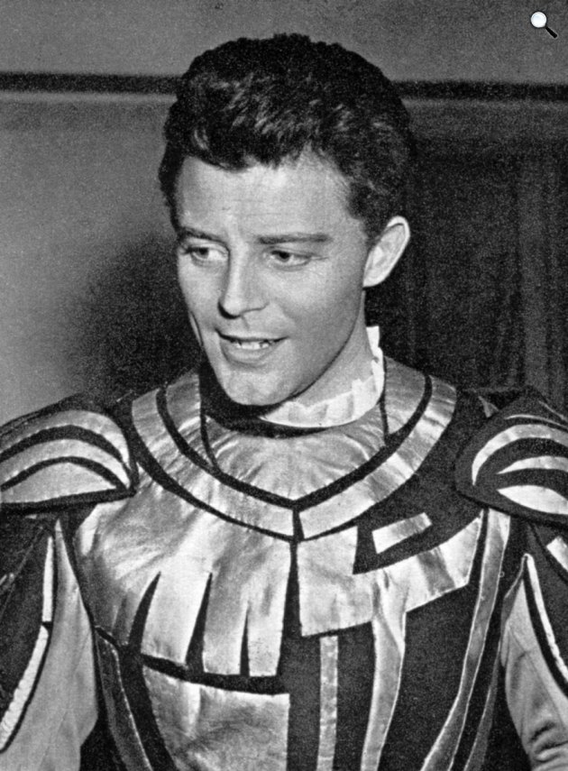 Gérard Philipe (1922-1959) francia színművész, 1950 (Fotó: europeana.eu)