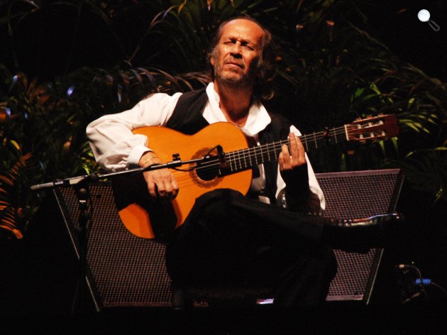 Paco de Lucía a Málaga en Flamenco Fesztiválon, Málaga, 2007 (Fotó: montuno/Wikimedia)