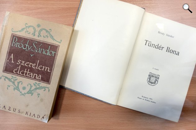 Bródy Sándor (1863-1924) magyar író, drámaíró és publicista és fia, Hunyady Sándor (1890-1942) erdélyi író és publicista irodalmi hagyatéka az egri Bródy Sándor Megyei és Városi Könyvtárba került, 2023 (Fotó: MTI/Komka Péter)