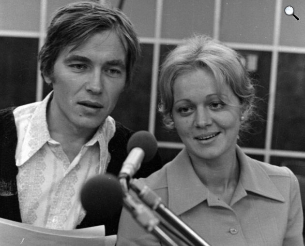  Kozák András és Hámori Ildikó színművészek a Magyar Rádióban, 1974 (Fotó: Fortepan/Szalay Zoltán)