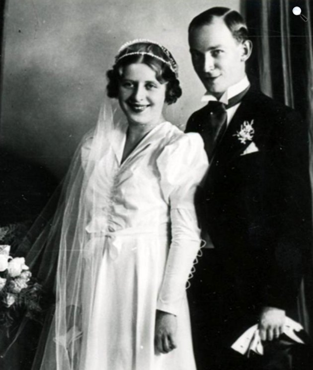 Dsida Jenő (1907-1938) költő, műfordító és Imbery Melinda (1912-1987) esküvői fotója (Fotó: PIM/europeana.eu)