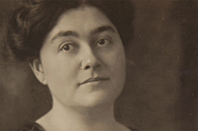 Erdős Renée (1878-1956) írónő, költőnő, c. 1910 (Fotó: OSZK)