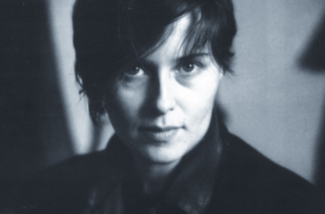 El Kazovszkij (1948-2008) Kossuth-díjas festőművész, grafikus, díszlet- és jelmeztervező. 1965-től kezdve élt Magyarországon. (Fotó: Magvető Kiadó)