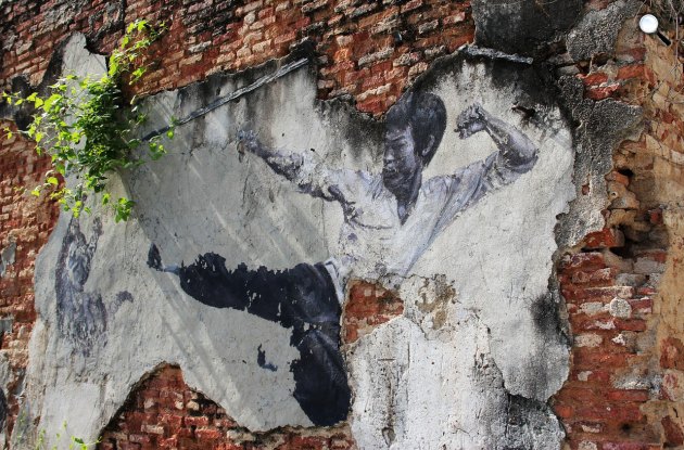 Bruce Lee (1940-1973) kínai-amerikai színész, harcművész egy falfestményen Malajziában (Fotó: Pixabay)
