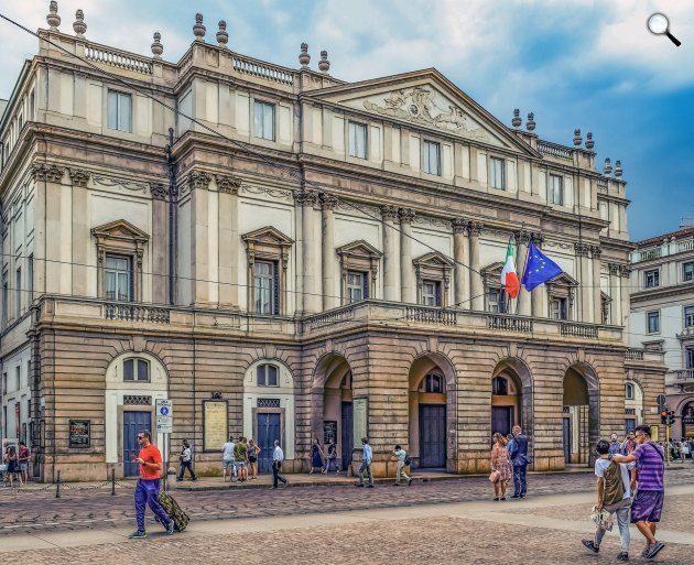 A Teatro alla Scala (vagy La Scala, ill. Milánói Scala) milánói operaház, egyike a világ leghíresebb operaházainak (Fotó: Pixabay)