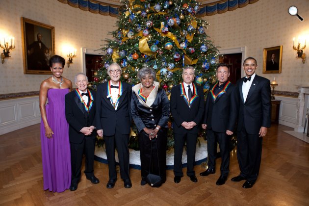 Robert De Niro-nak Barack Obama elnök adta át a Kennedy Center kitüntetést, 2009 (Fotó: Wikimedia)