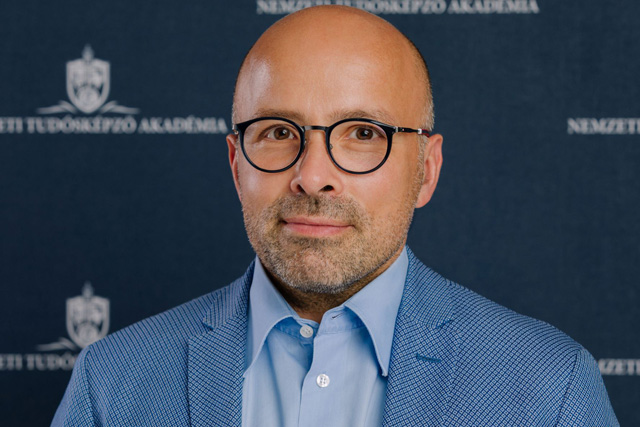 Hegyi Péter, az MTA doktora, egyetemi tanár, a Semmelweis Egyetem Transzlációs Medicina Központjának és Pankreász Betegségek Intézetének igazgatója (Fotó: mta.hu)