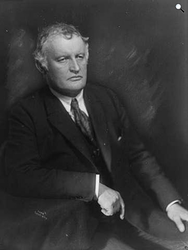 Edvard Munch (1863-1944) norvég festőművész, 1921 (Fotó: Anders Beer Wilse/Galleri Nor/Wikimedia)