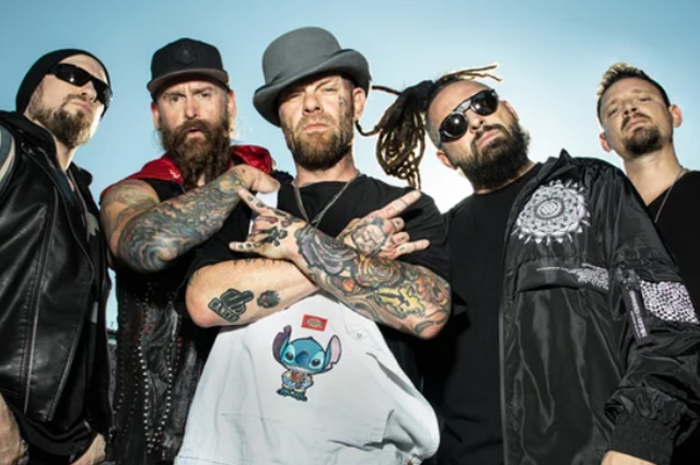 Five Finger Death Punch amerikai heavy metal zenekar (Fotó: Facebook/@fivefingerdeathpunch)