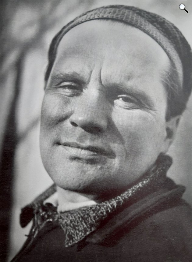 Dési Huber István (1895-1944) posztumusz Kossuth-díjas festőművész, grafikus, 1933-1934 (Fotó: Sugár Kata/Magyar Nemzeti Múzeum Történeti Fényképtár)