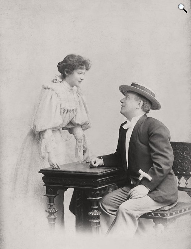 Vízváry Mariska (1877-1954) színésznő és apja, Vízvári Gyula (1841-1908) színész, 1895, Budapest (Fotó: Mártonffy Gyula/OSZK)