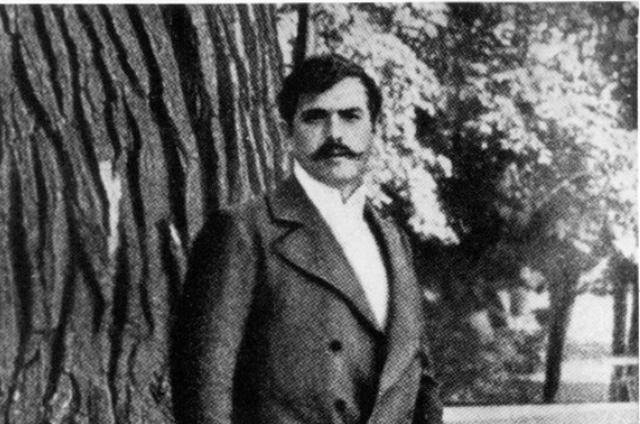 Bródy Sándor (1863-1924) drámaíró, író Egerben, részlet (Fotó: MKVM/europeana.eu)