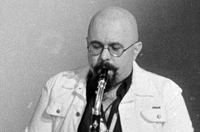 Bergendy István (1939-2020) Liszt Ferenc-díjas magyar zeneszerző, szaxofonos, énekes, a Bergendy-együttes zenekarvezetője, 1979, részlet (Fotó: Fortepan/Gyulai Gaál Krisztián)