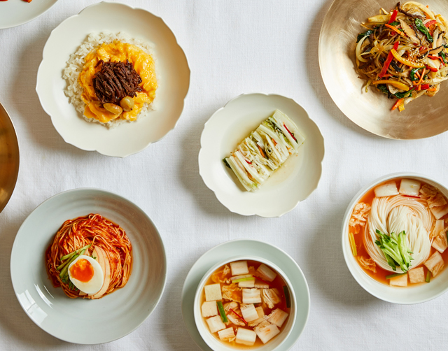 Koreai ínyencségek és remek magyar borok (Fotó: Erdőháti Áron)