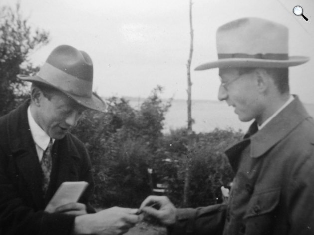 Werner Heisenberg és Wigner Jenő fizikusok, 1928 (Fotó: GFHund/Wikimedia)