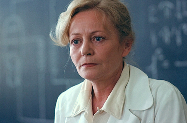 Ballagás - Temessy Hédi színésznő, 1980 (Fotó: Demeter Miklós/OSZK)