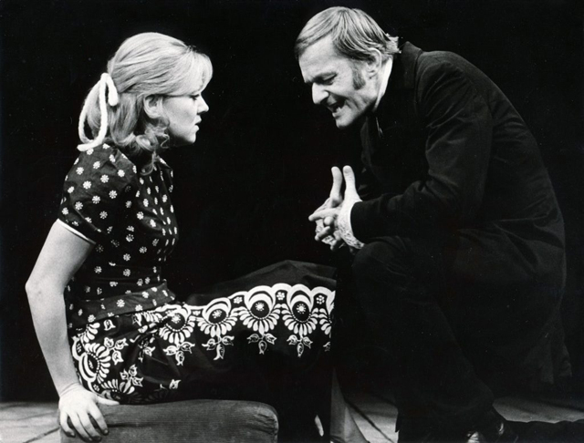 A nők iskolája - Halász Judit és Darvas Iván, 1973 (Fotó: Vígszínház/Keleti Éva)