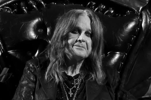 Ozzy Osbourne (1948-2025) Grammy-díjas angol énekes, a Black Sabbath heavy metal együttes énekese, 2025 (Fotó: Facebbok/Ozzy Osbourne/Back To The Beginning: Ozzy’s Final Bow)