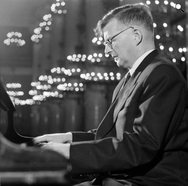 Dmitrij Dmitrijevics Sosztakovics (1906-1975) orosz zeneszerző és zongoraművész, 1950 (Fotó: Vsevolod Tarasevich/russiainphoto.ru)