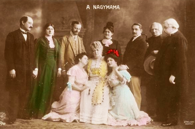 A nagymama - Blaha Lujza színésztársakkal, 1908 (Fotó: Magyar Nemzeti Múzeum)