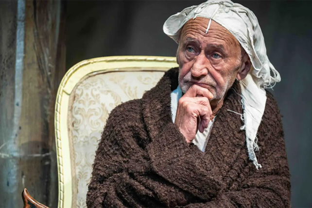 Moliere: A képzelt beteg a Pesti Színházban - Reviczky Gábor (Fotó: Gordon Eszter)