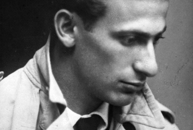 Radnóti Miklós (1909-1944), költő, író, műfordító, 1930, részlet (Fotó: PIM)